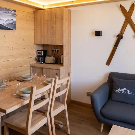 Moderne A - 4 Pers - 1 Chambre, 1 Cabine, Skis Aux Pieds, Balcon - Fr-1-637-30 Val Thorens
